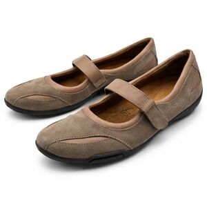 Auditions by Clarks Mary Jane Flats Women 8.5N‎ Taupe Suede Comfort Minimalist